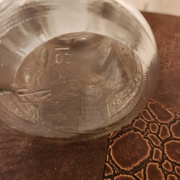 Planters 75th anniversary glass jar - Picture 3 of 4